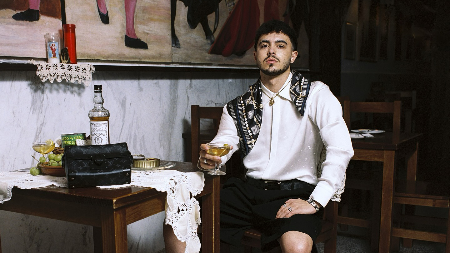 Featured image for “«El Vermú» ya está entero: Dudi embotella Madrid en doce canciones”