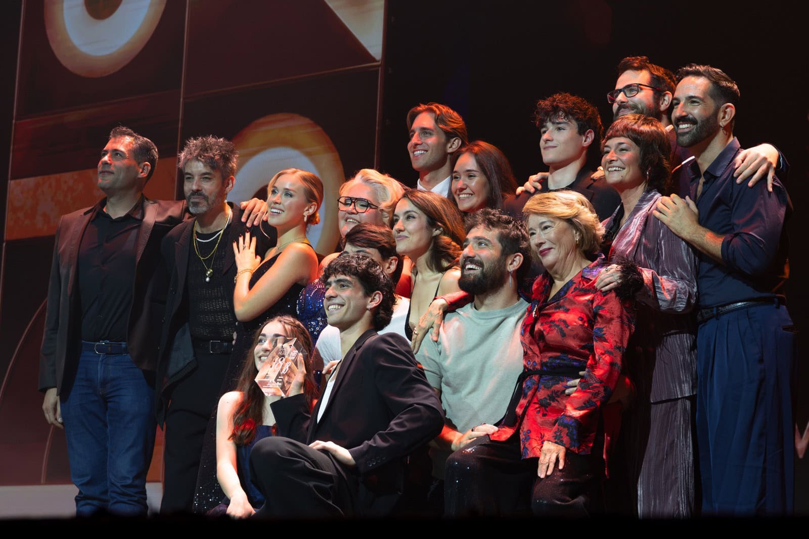 Featured image for “Los miserables arrasan con ocho premios en una gala de los PTM 2026 que brilló sobre el escenario”